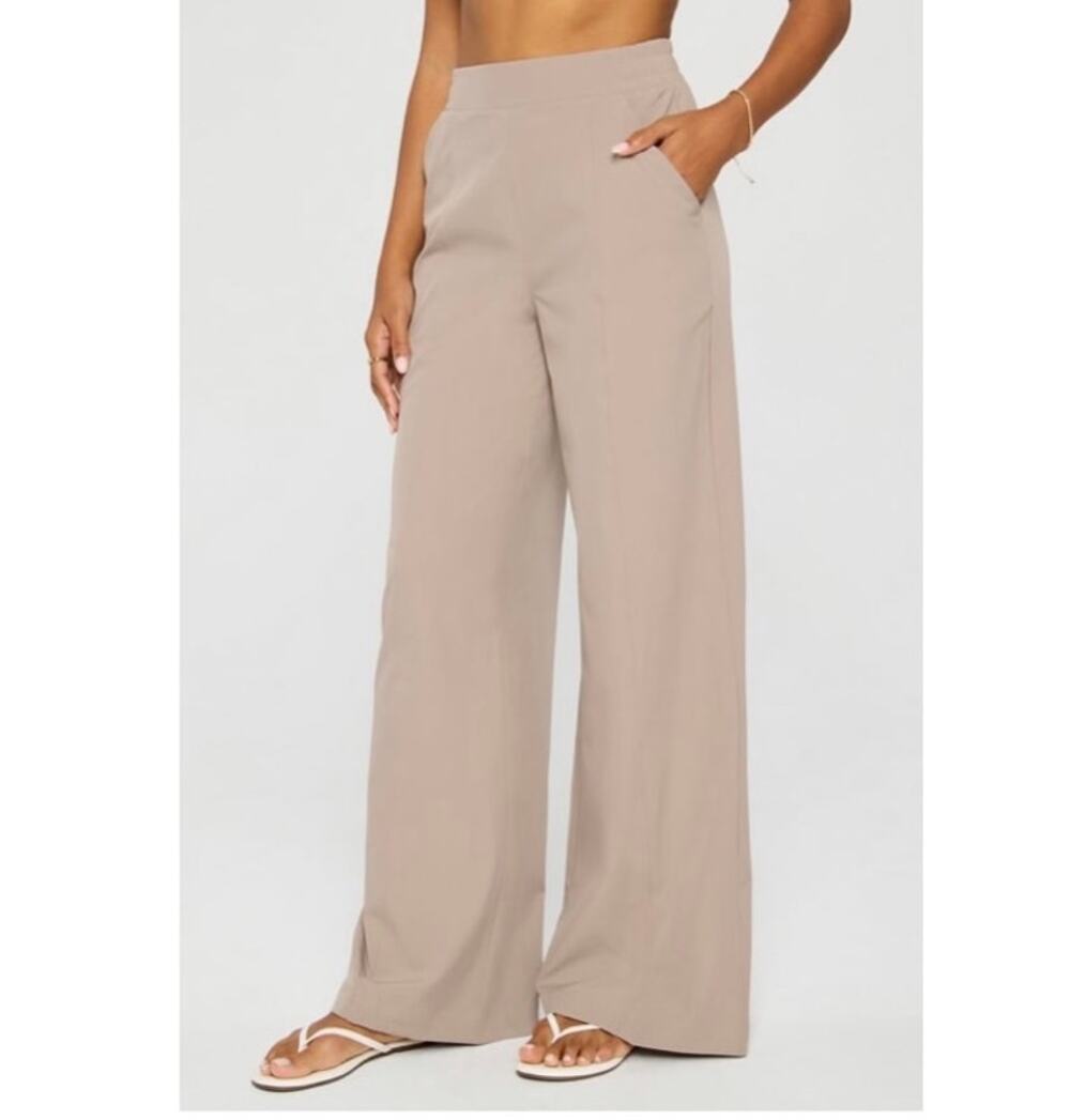 Fabletics X-Large Downtown Wide Leg Pants Wicking Stretch Lightweight Hi-Rise